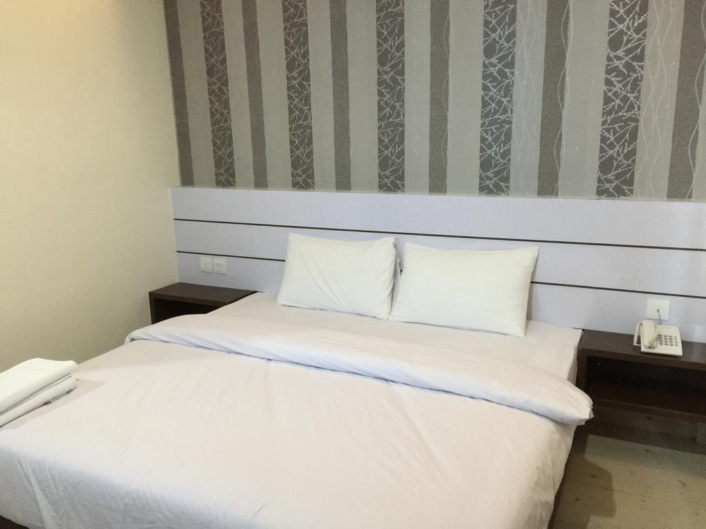 Batam Redlink Hotel מראה חיצוני תמונה