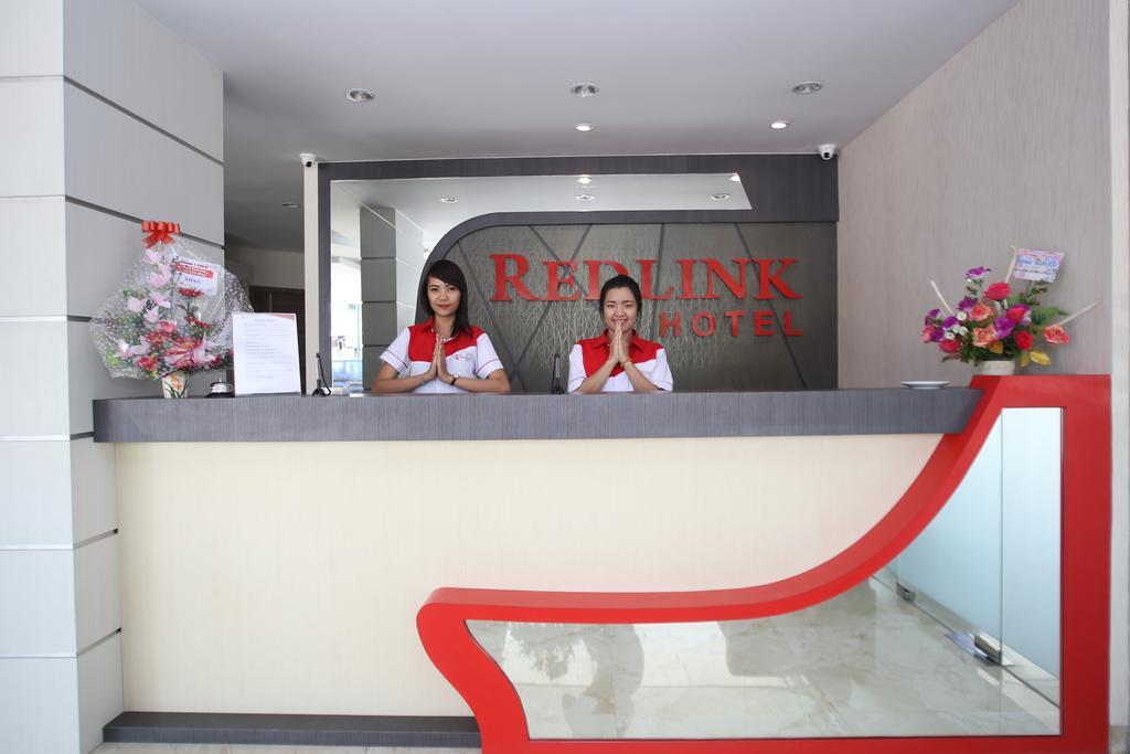 Batam Redlink Hotel מראה חיצוני תמונה
